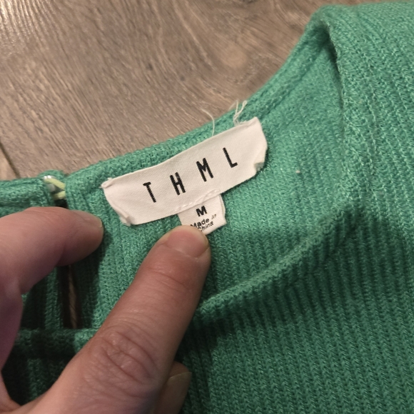 THML Vibrant Green Knit Top - Picture 2 of 2